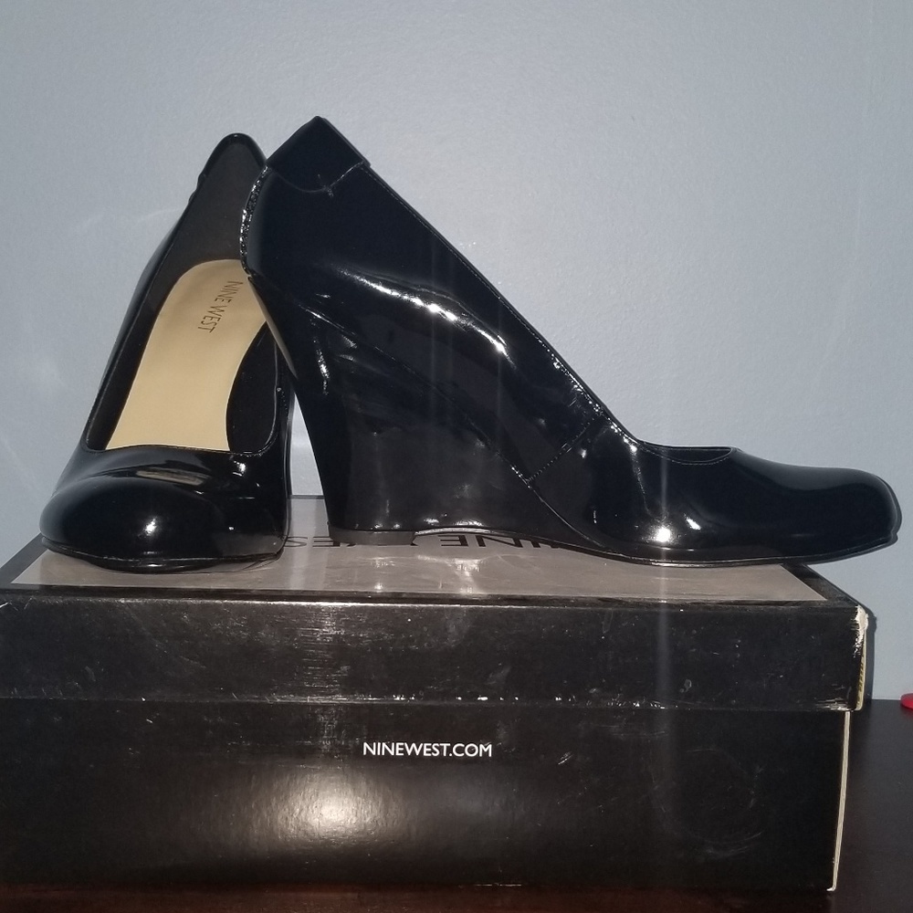 Nine west